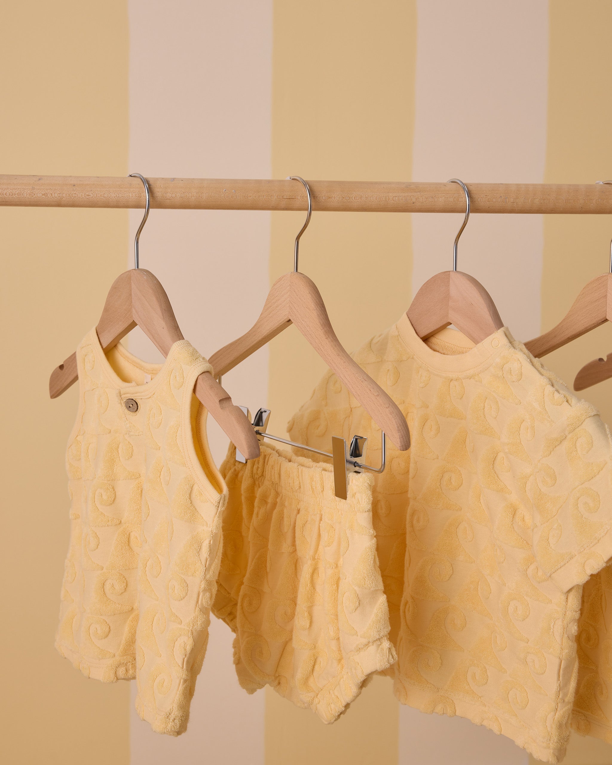 ベビータンクセット ウェーブ イエロー