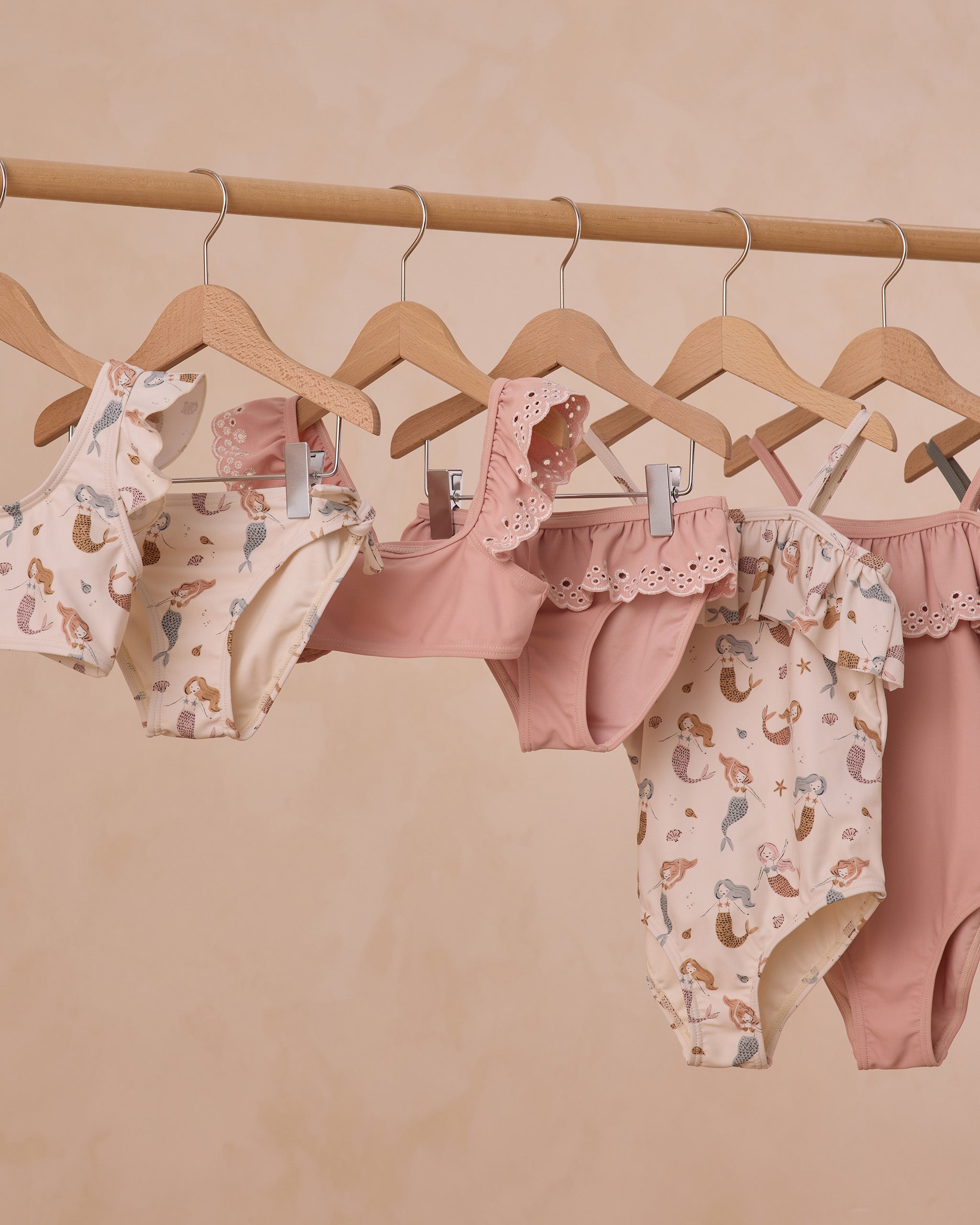 サントリーニビキニ ピンク