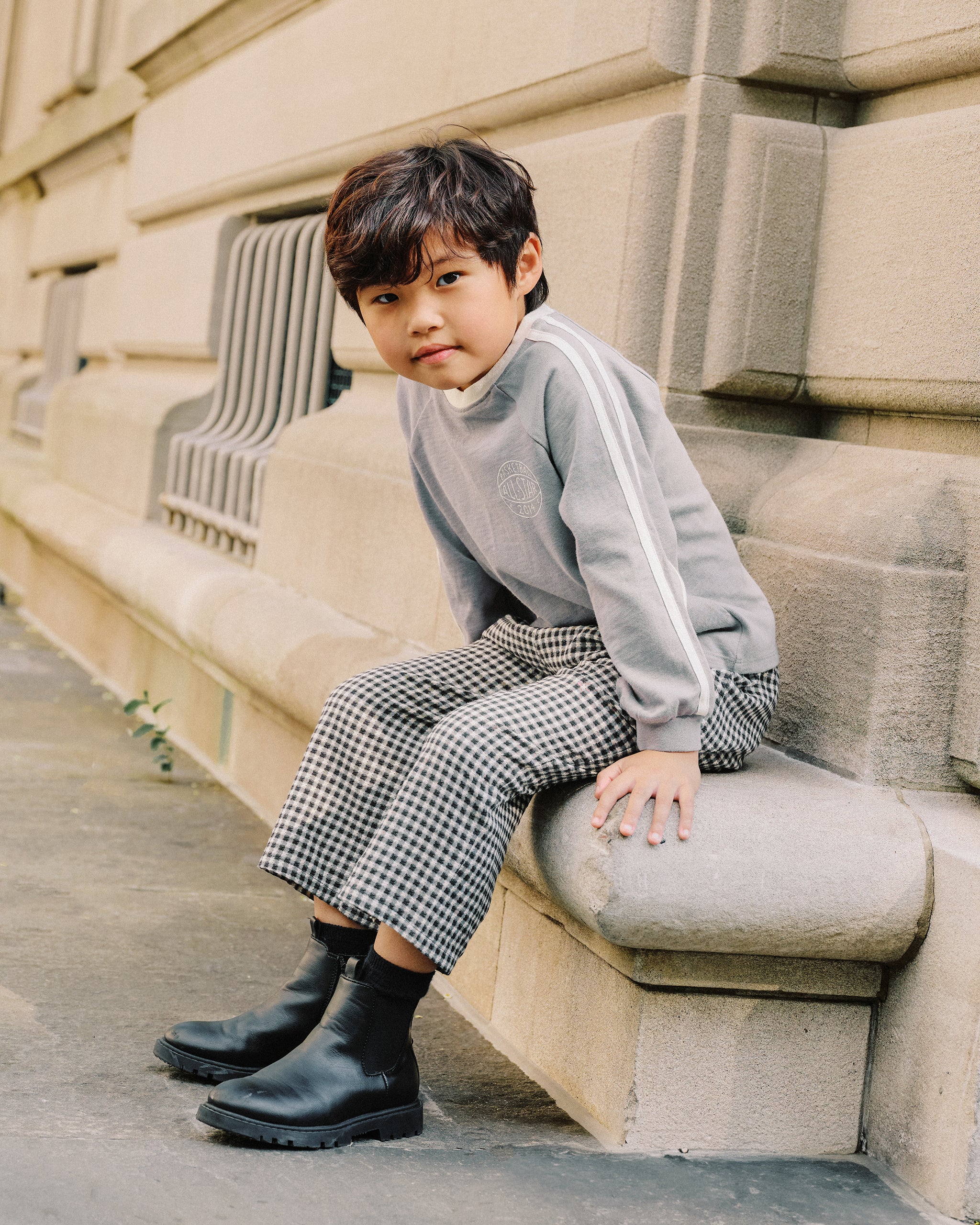 ベビー服・子供服ブランド「ライリーアンドクルー」の男の子（ボーイズ）のウェアはこちら