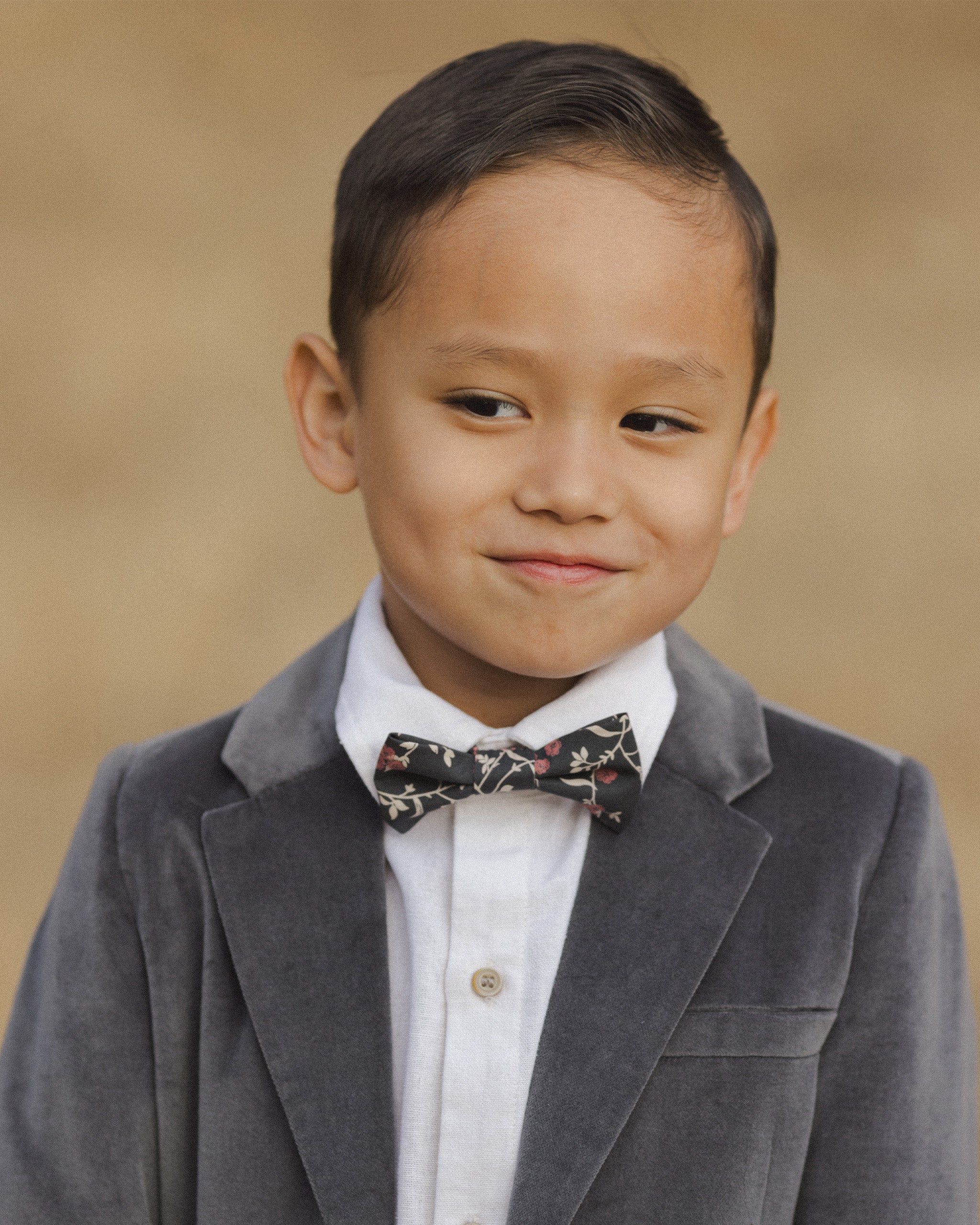 ボウタイ ミッドナイトガーデン