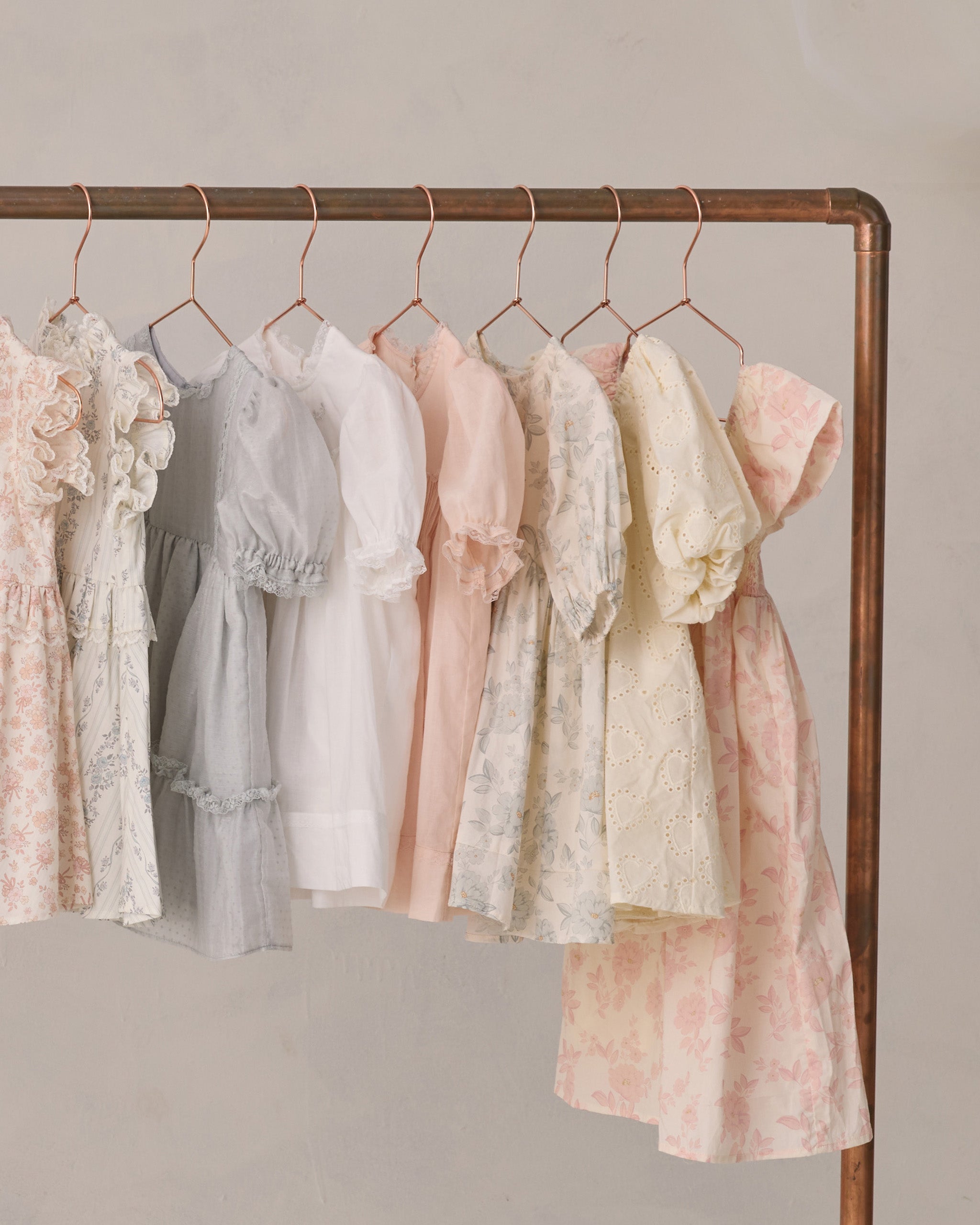 Rylee + Cru ライリーアンドクルー ベビー服 子供服 ルナドレス　ミストイングリッシュローズ