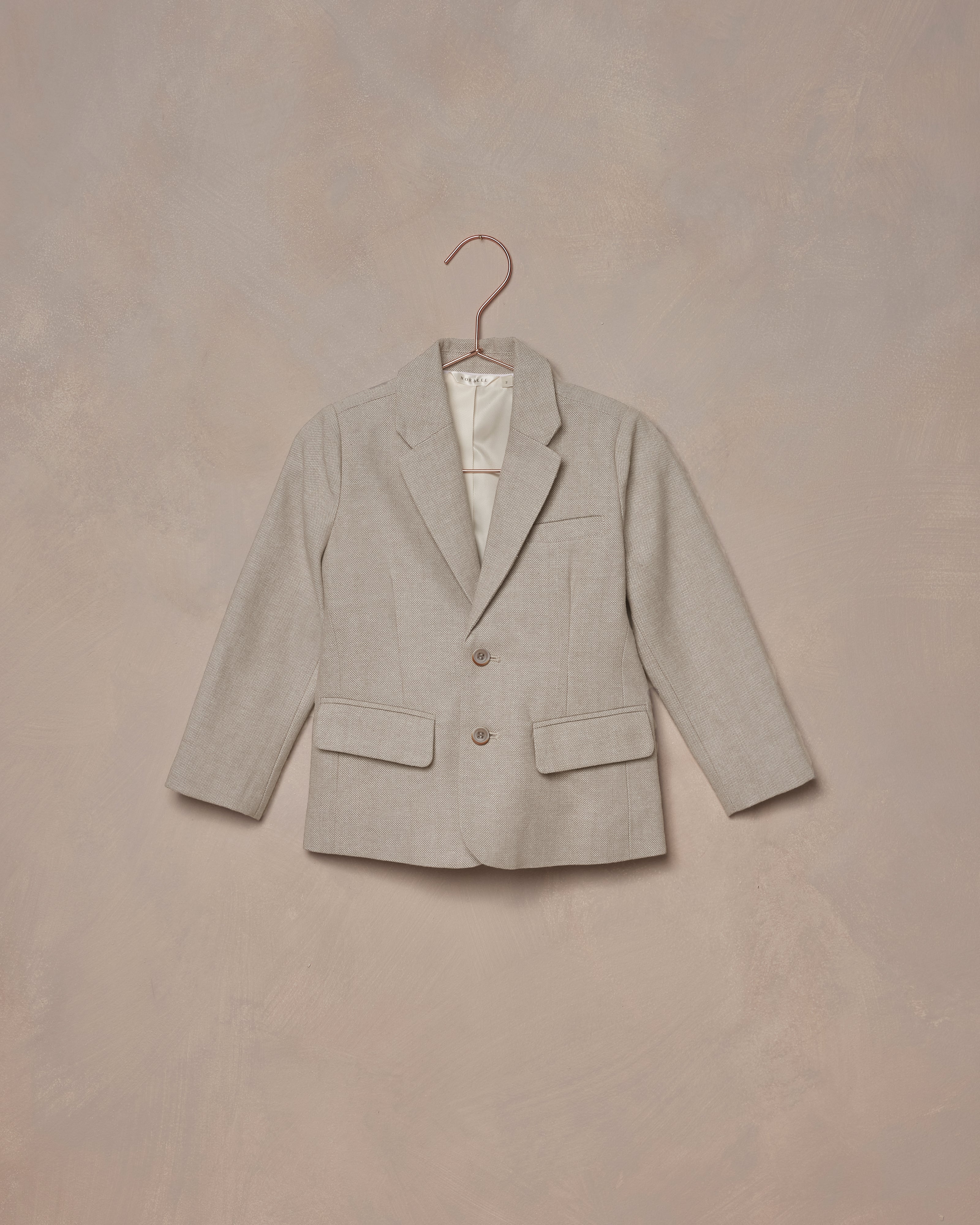 Sebastian Blazer || Fog