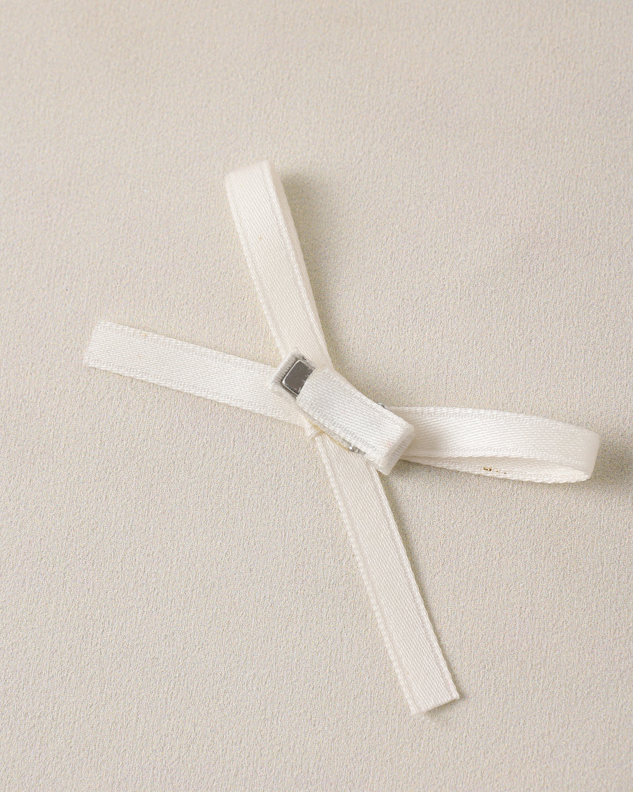 Rylee + Cru ライリーアンドクルー ベビー服 子供服 ミニサテンボウボウ　パール、アイボリー