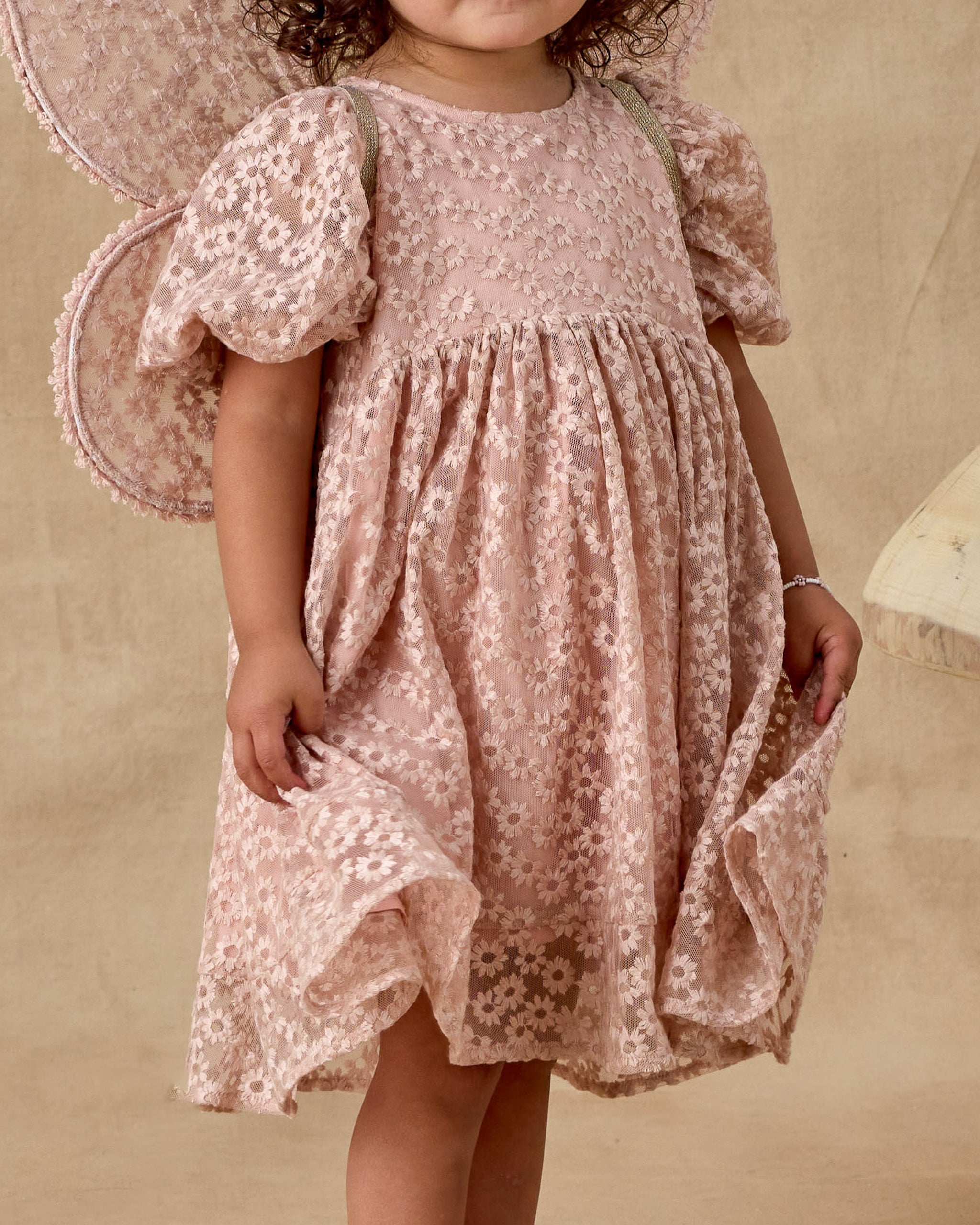 Rylee + Cru ライリーアンドクルー ベビー服 子供服  ルナドレス　ローズエンブロイダリーデイジー