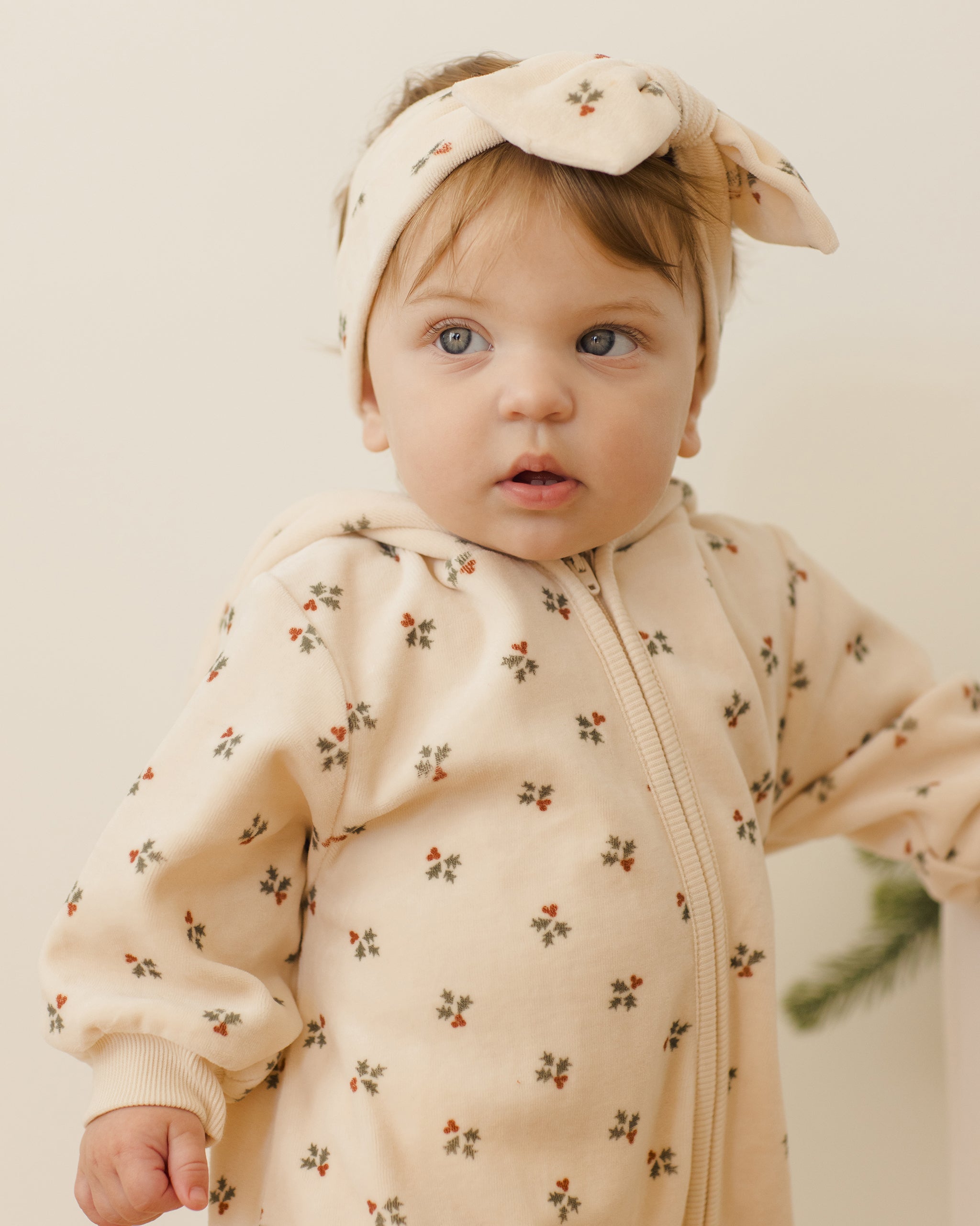 Rylee + Cru ライリーアンドクルー ベビー服 子供服  ベロアボウヘッドバンド　ホーリーベリー