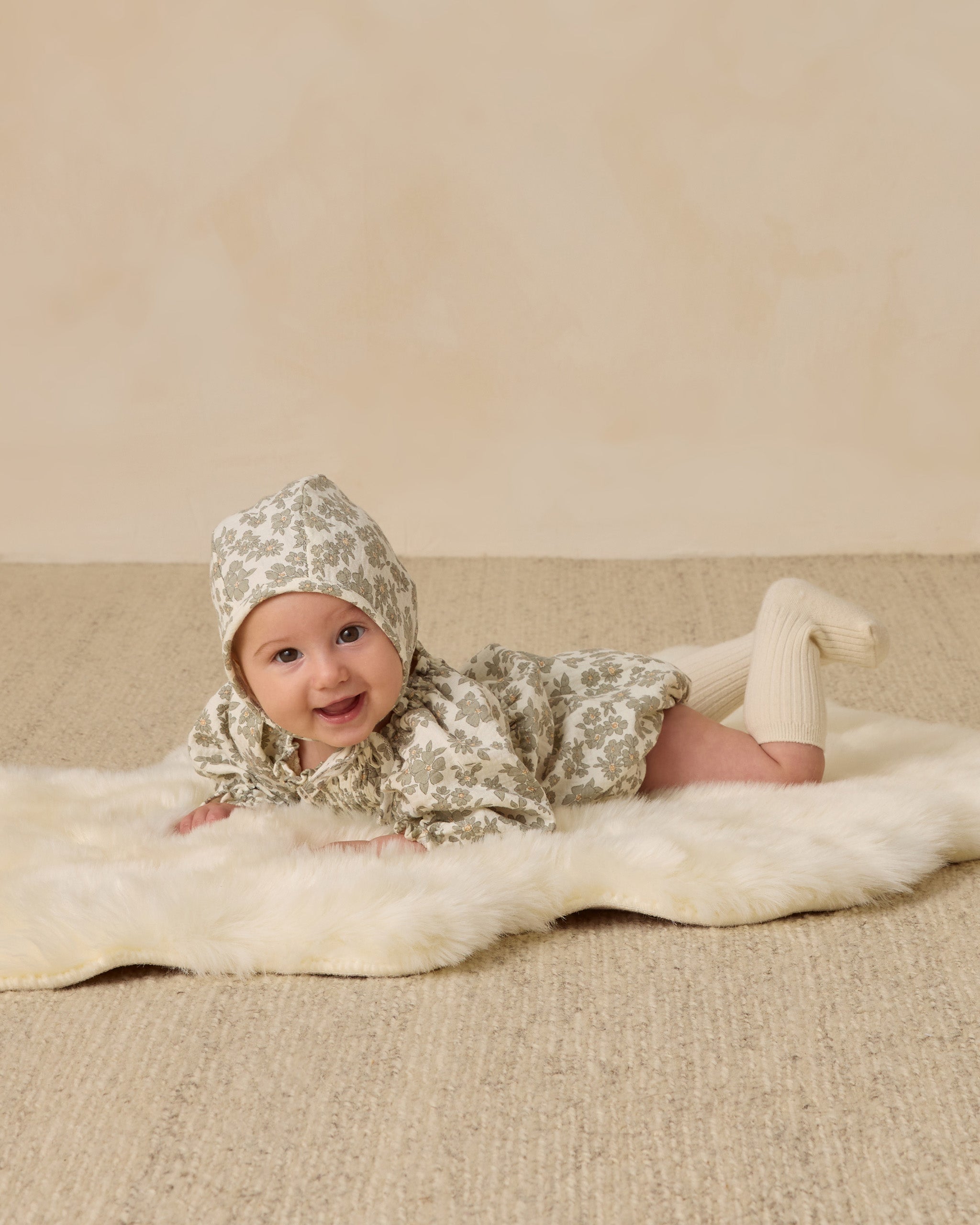 Woven Baby Bonnet || Green Floral – Quincy Mae