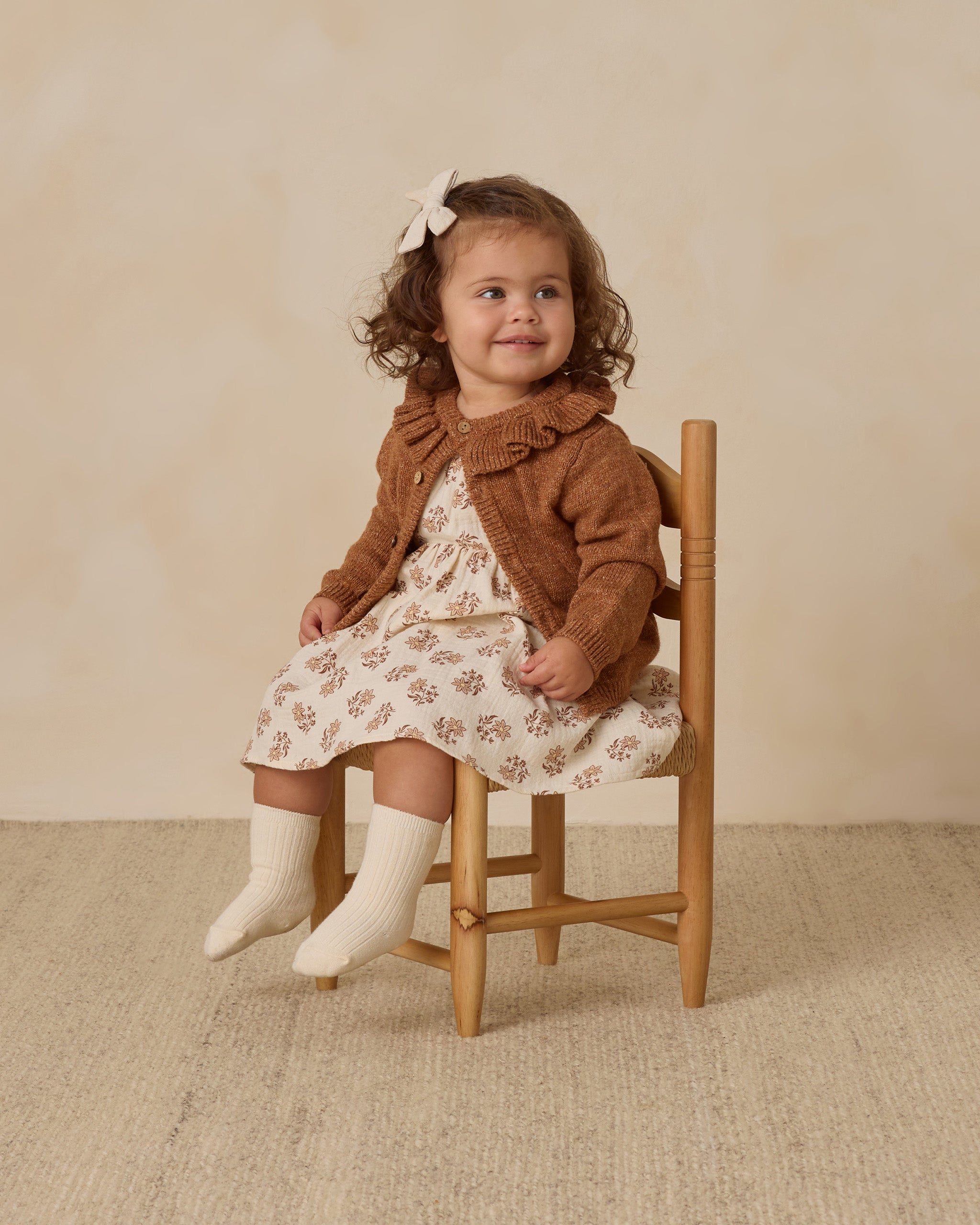 Rylee + Cru ライリーアンドクルー ベビー服 子供服  ラッフルカラーカーディガン　ヘザードシダー