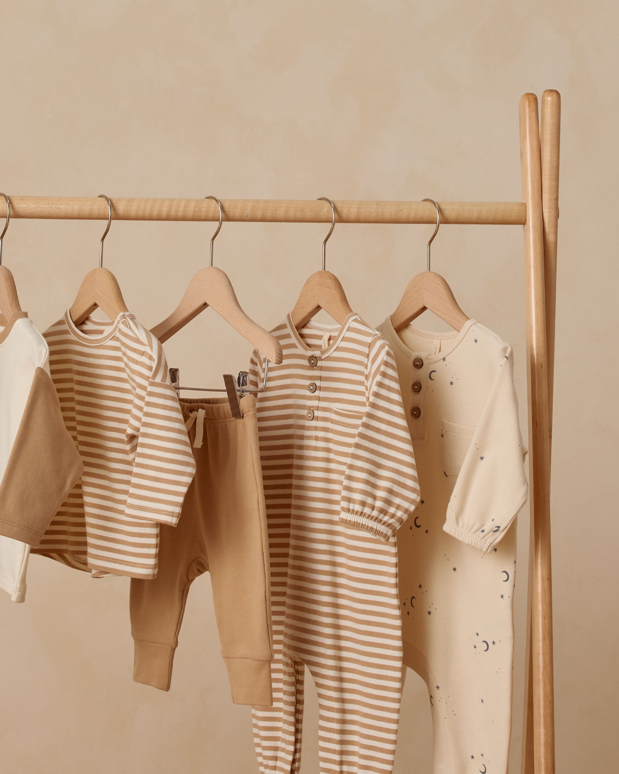 Rylee + Cru ライリーアンドクルー ベビー服 子供服  ロングスリーブポケットジャンプスーツ　ムーン