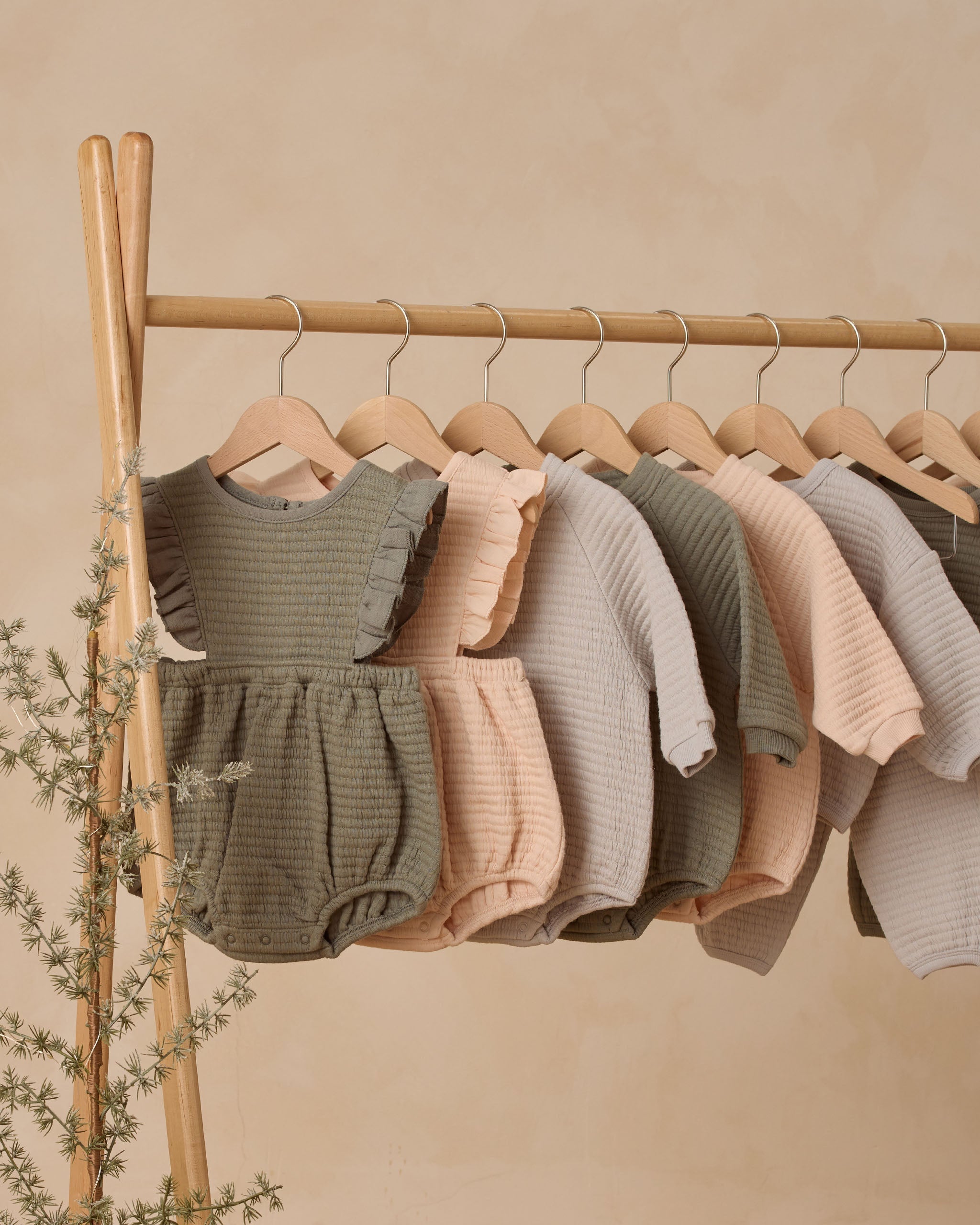 Rylee + Cru ライリーアンドクルー ベビー服 子供服  フリルバブルロンパース　フォレスト