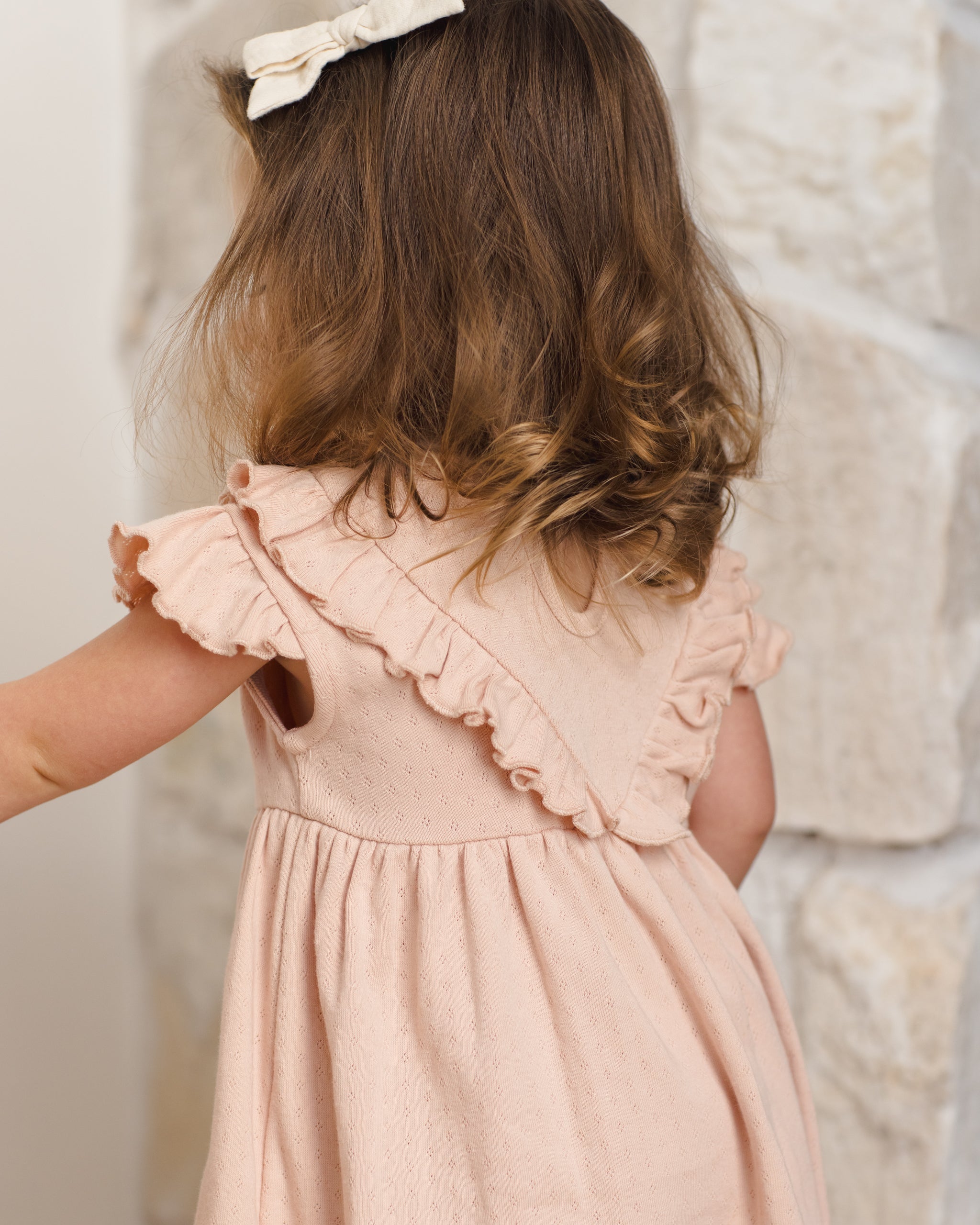 Rylee + Cru ライリーアンドクルー ベビー服 子供服 スリーブレスラッフルVネックワンピース　メロン