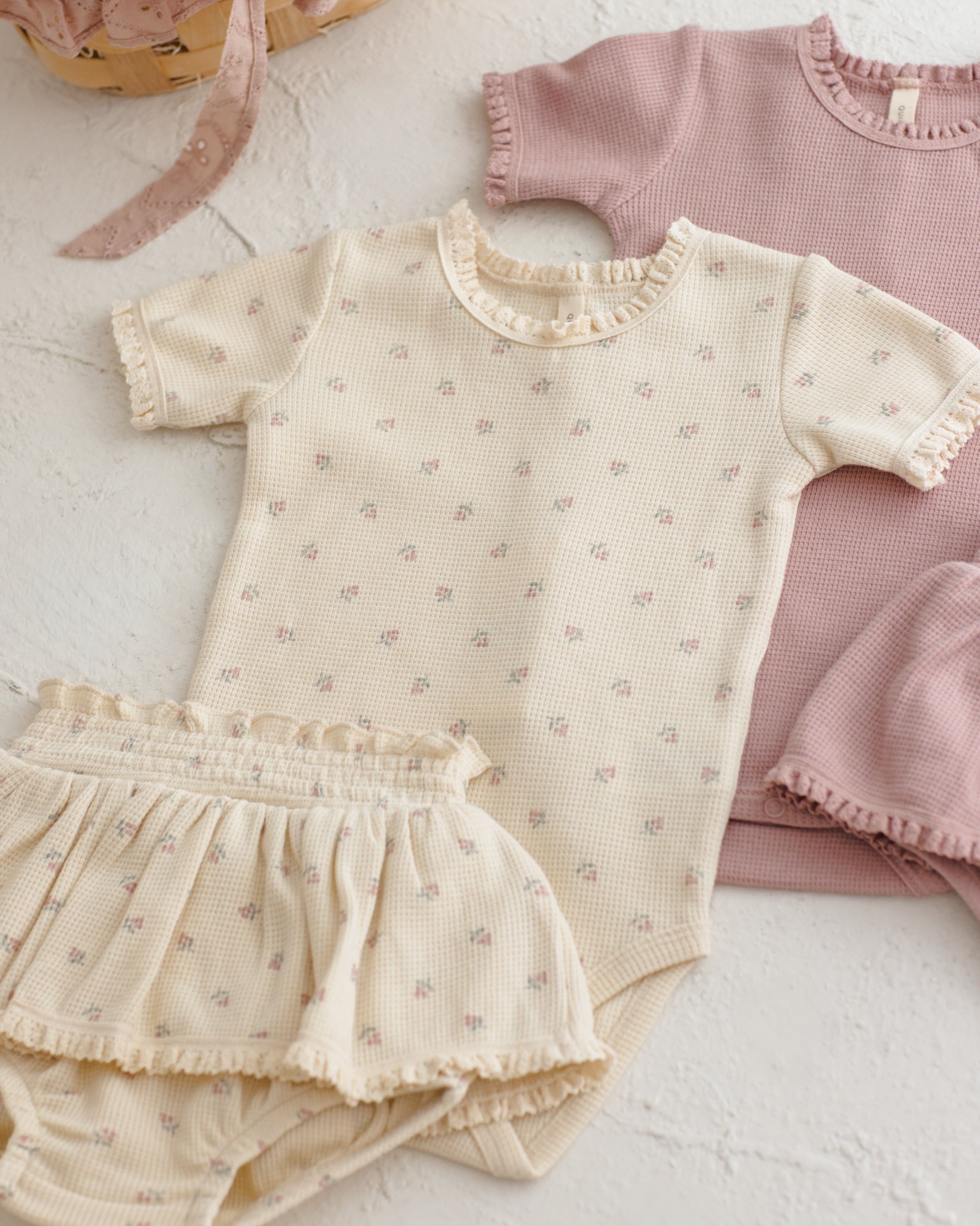 Rylee + Cru ライリーアンドクルー ベビー服 子供服 ショートスリーブワッフルボディスーツ　モーブディッツィー