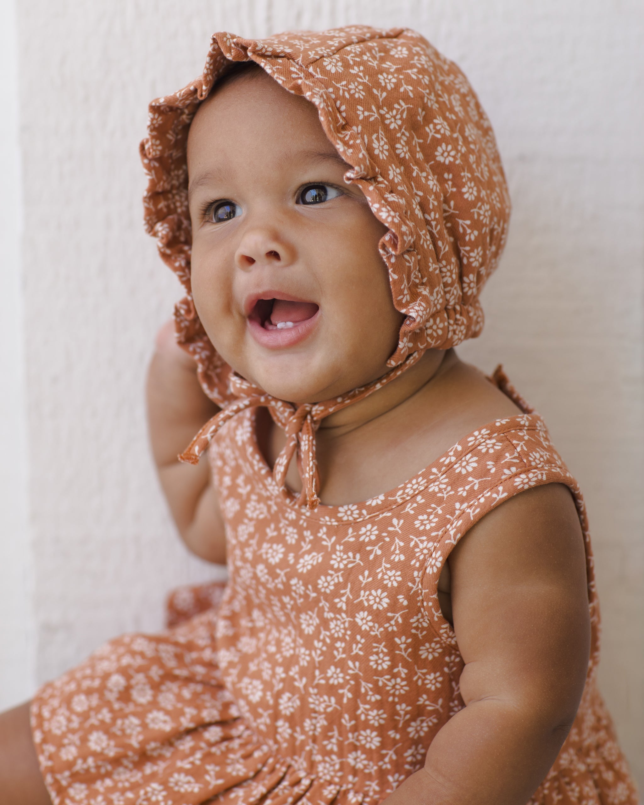 Rylee + Cru ライリーアンドクルー ベビー服 子供服 ウーブンラッフルボンネット　ポピーフローラル