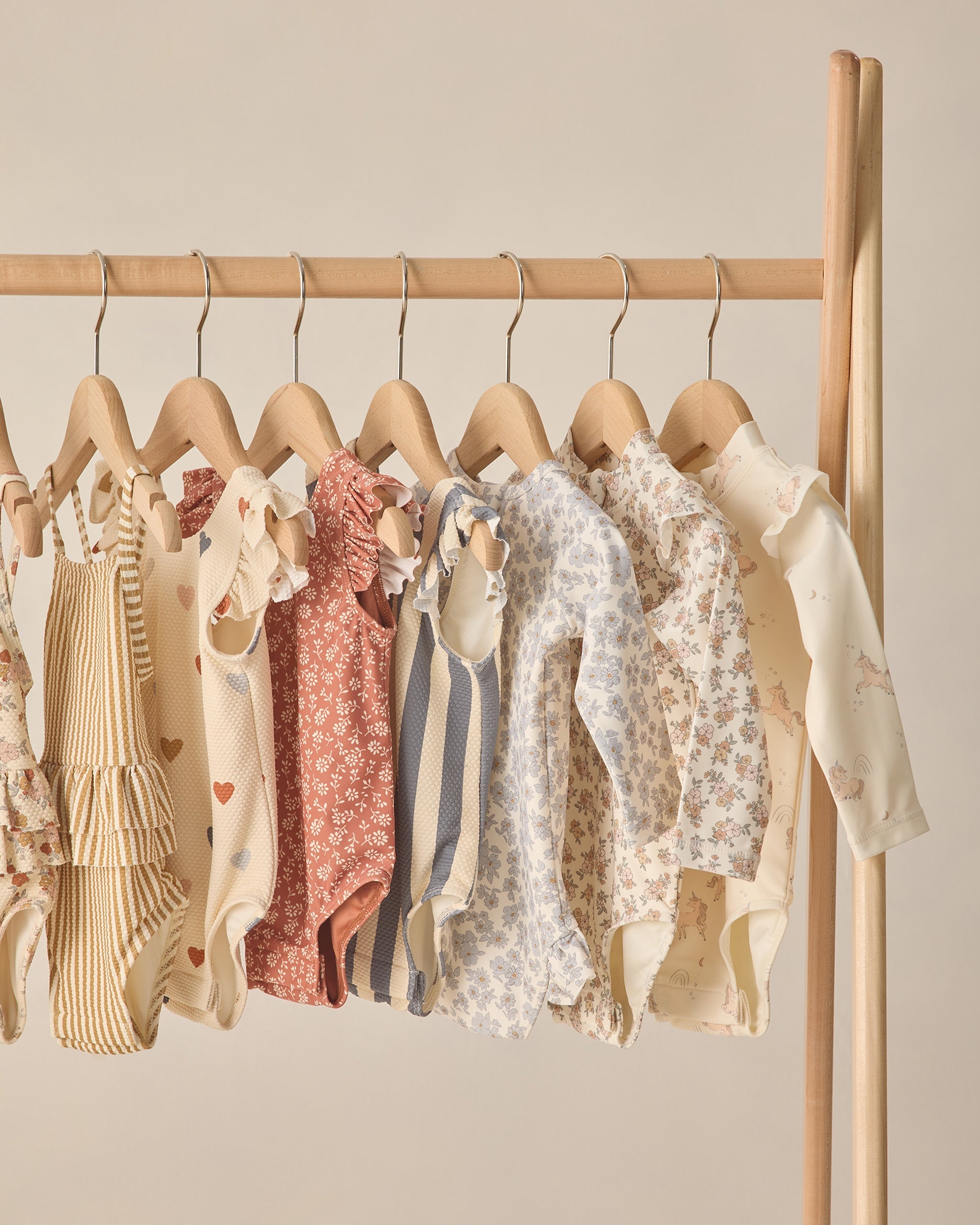 Rylee + Cru ライリーアンドクルー ベビー服 子供服 オリビア ラッシュガード ワンピース　ブルー フローラル