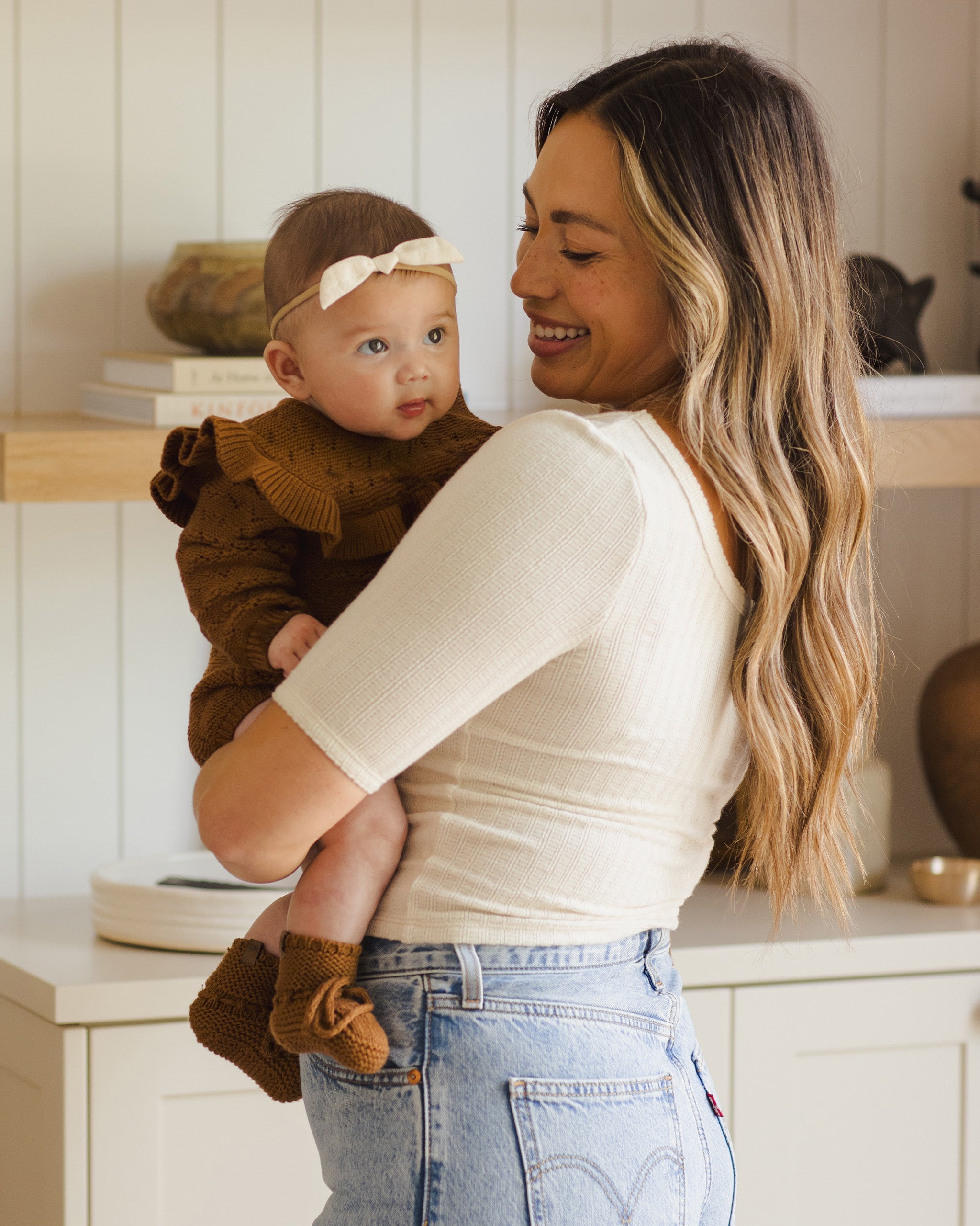 Long Sleeve Pointelle Ruffle Romper || Cinnamon – Quincy Mae