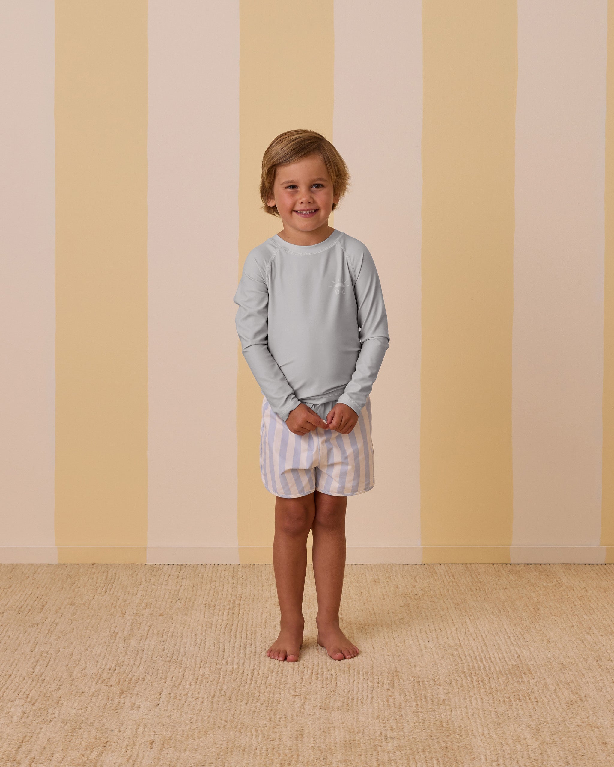 ロングスリーブラッシュガード ライトブルー