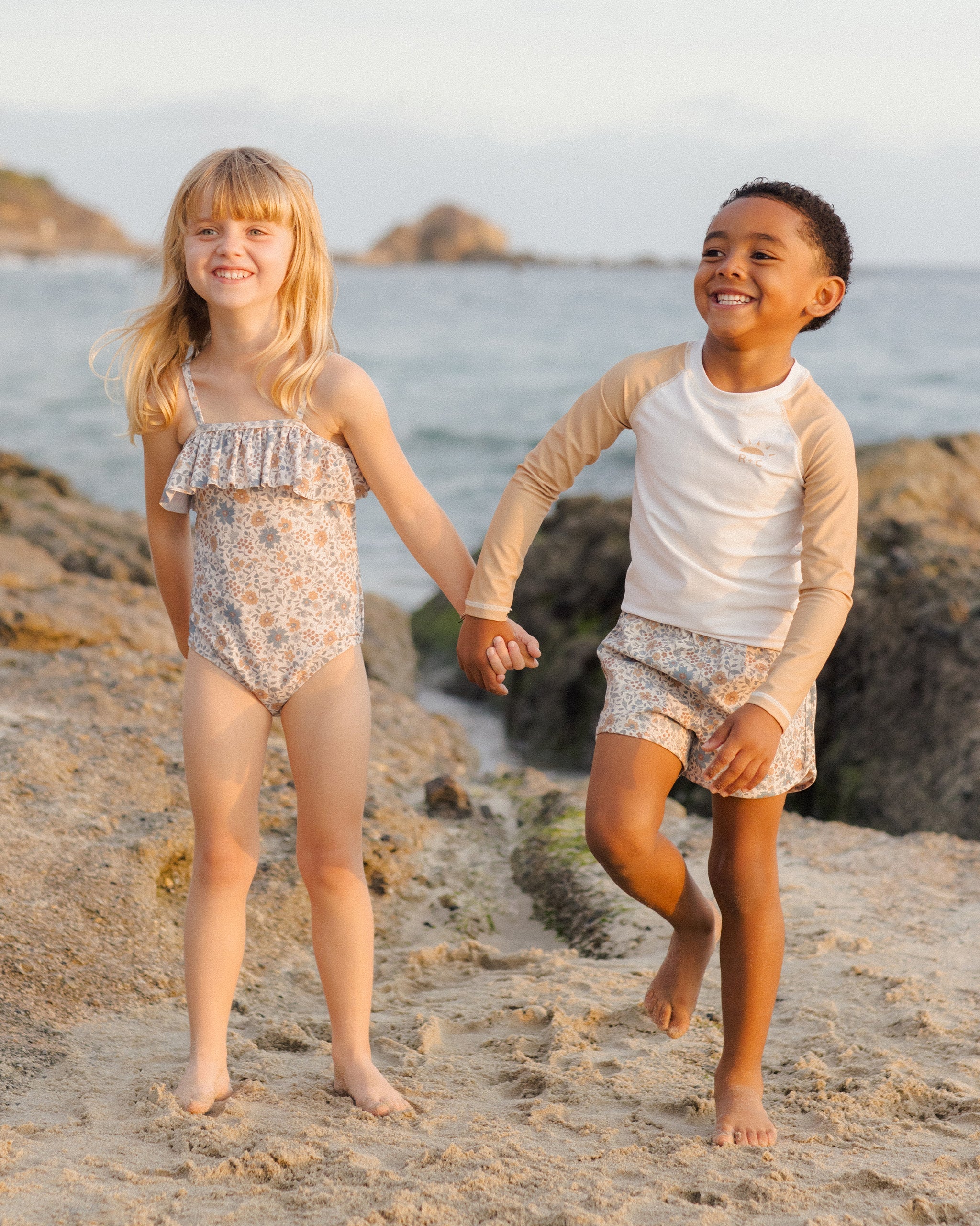 Rylee + Cru ライリーアンドクルー ベビー服 子供服 ラッフルワンピース ガーデニア ナチュラル