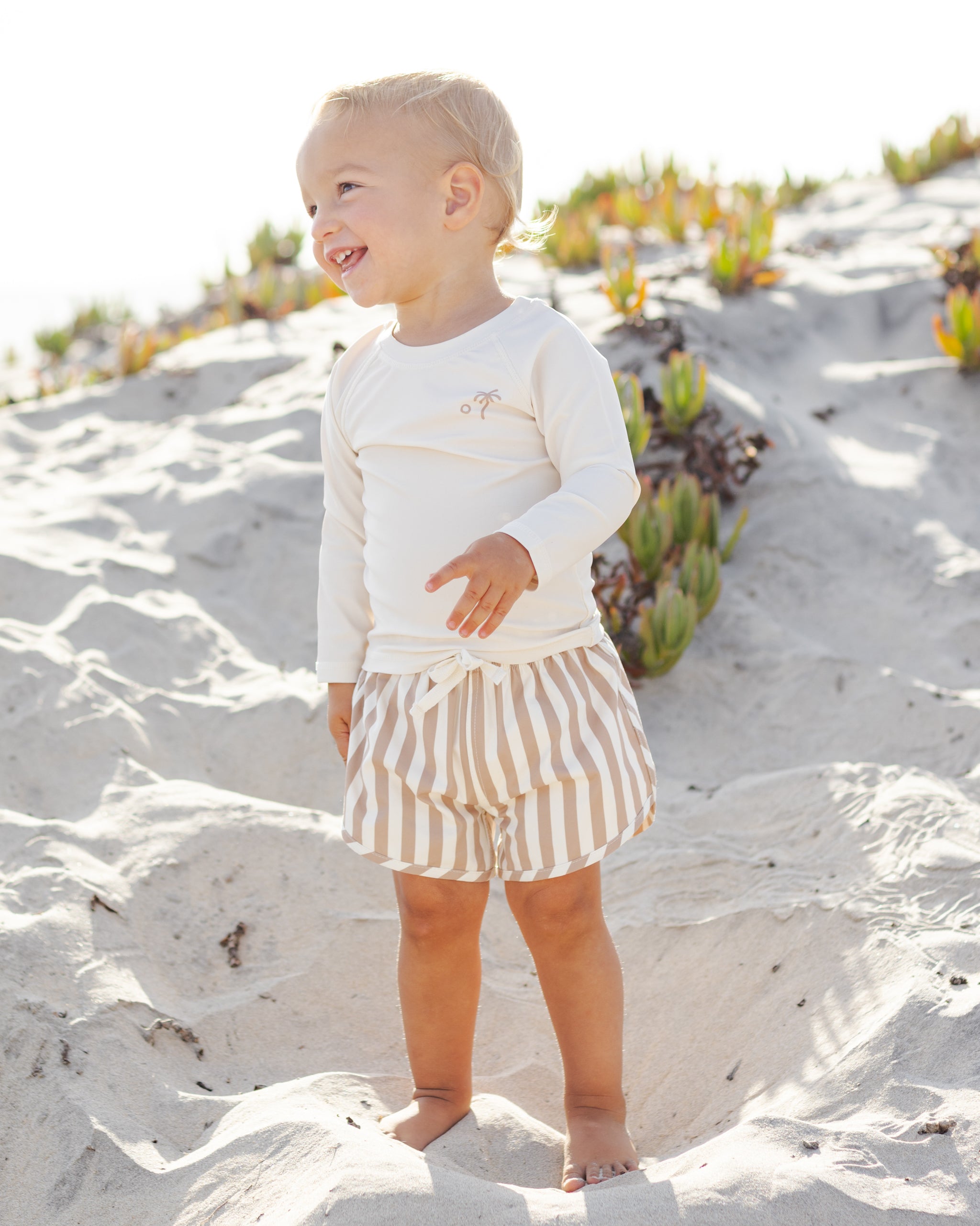 クインシーメイのリサイクルスイムウェアはこちら