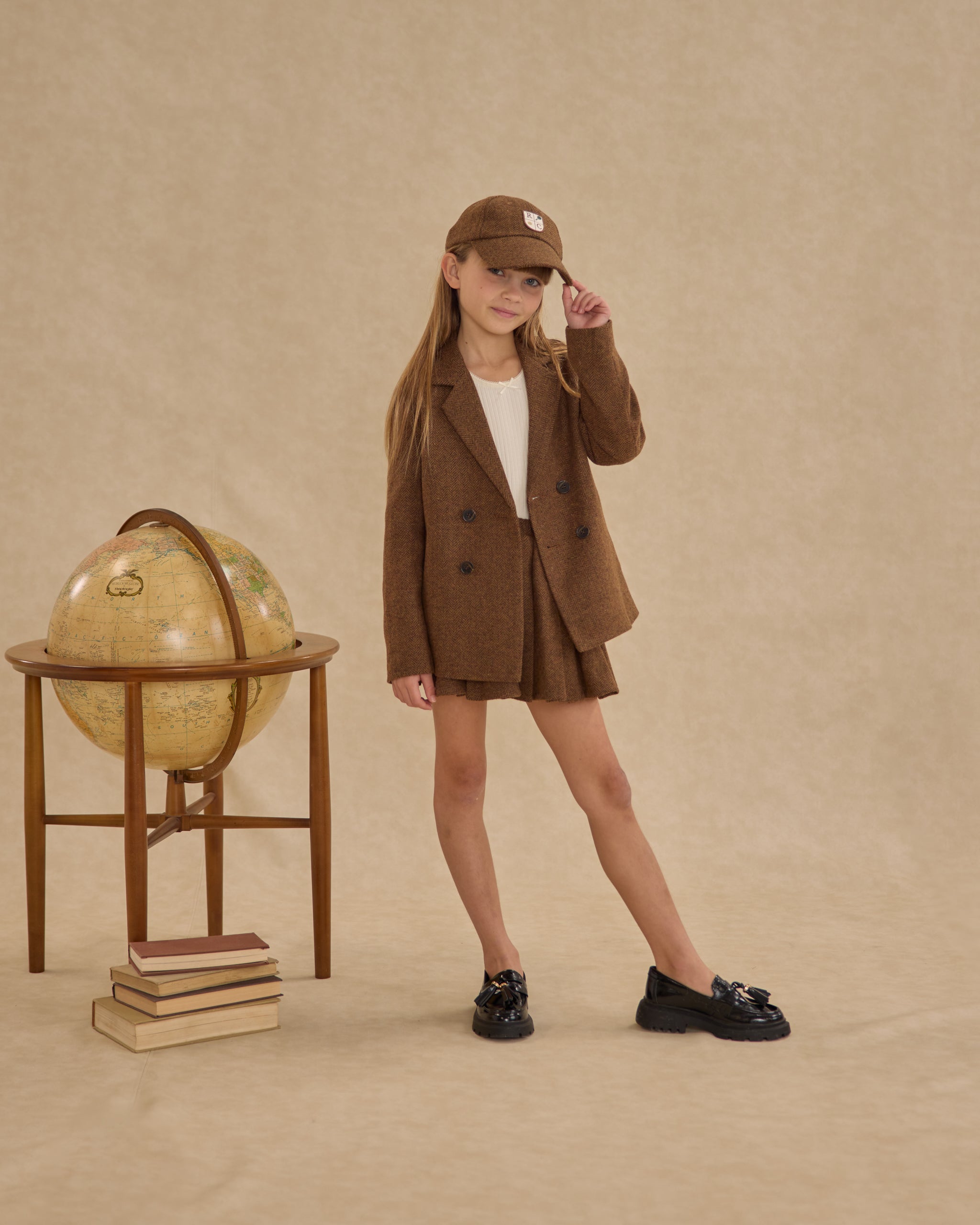 子供服のガールズの最新コレクションはこちら