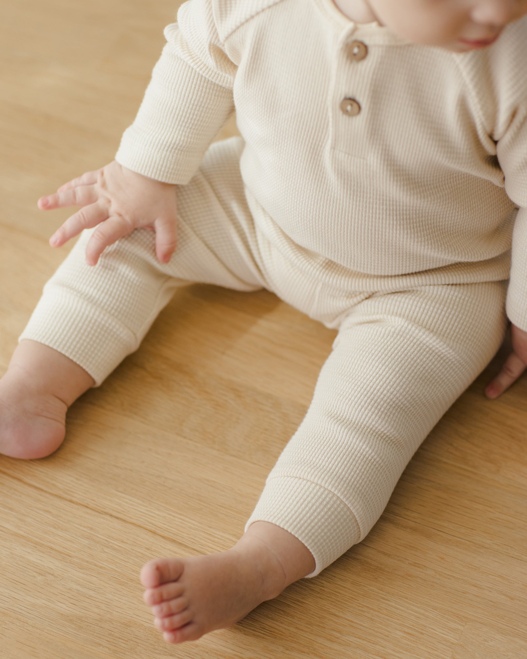 クインシーメイのオーガニックワッフルニットはこちら