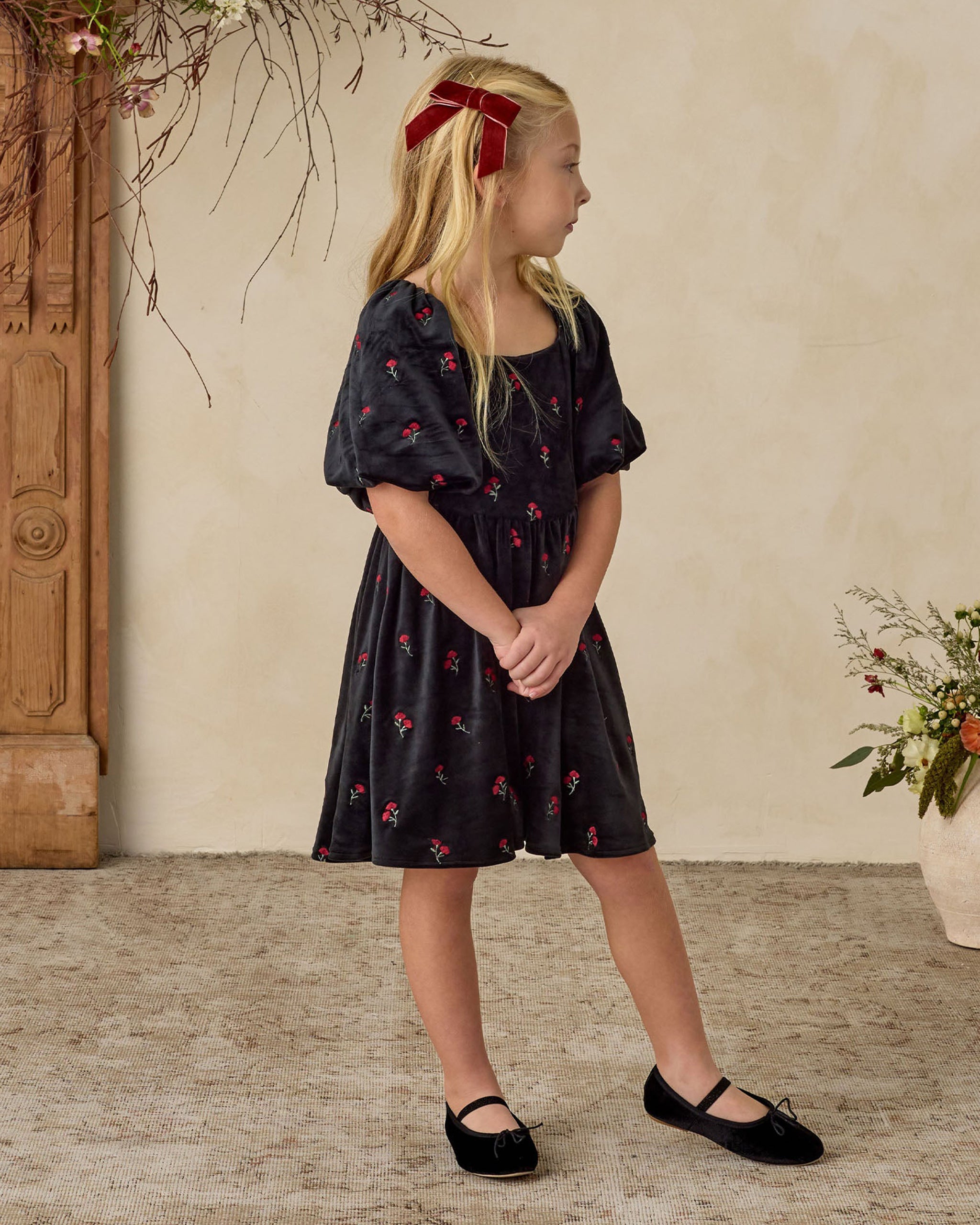 ノラリー nolalee Noralee