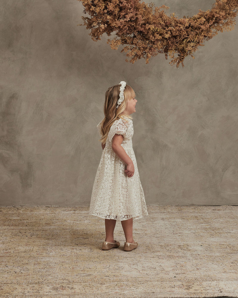 
                  
                    CHLOE DRESS | EMBROIDERED FLORAL
                  
                